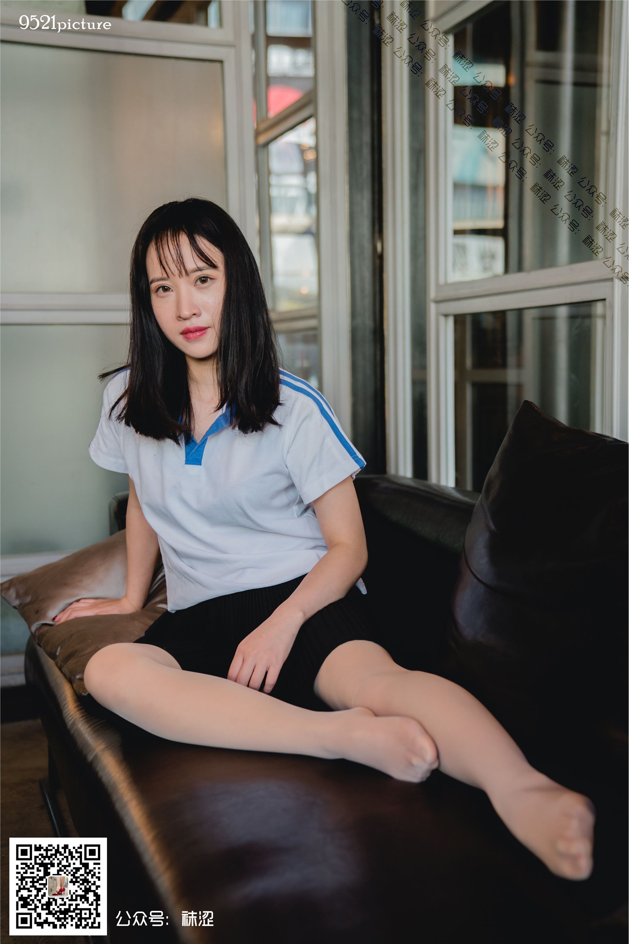 袜涩 005 Amanda学生制服